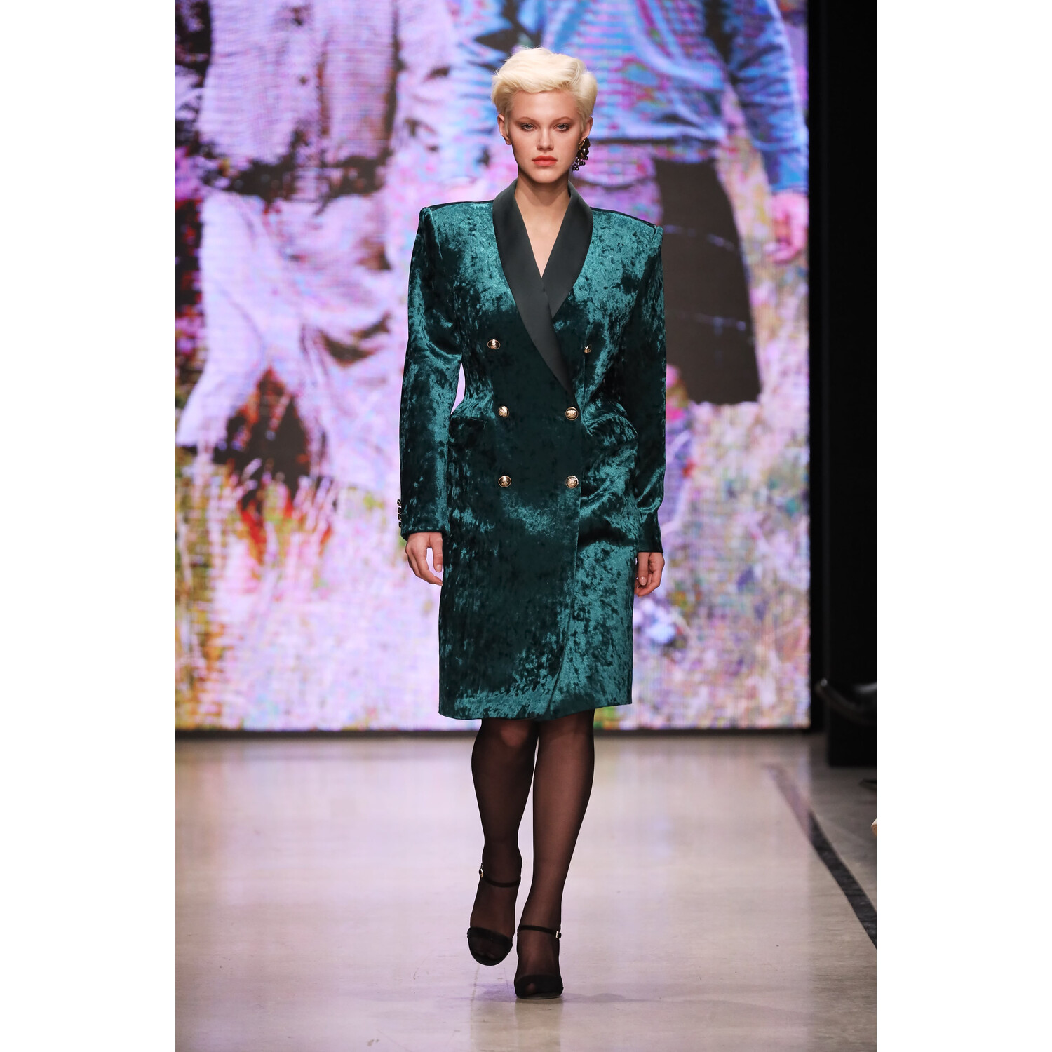 Фото Product of Imitation Fall 2019 Ready-to-Wear / Product of Imitation осень-зима 2019 / Неделя моды: Москва